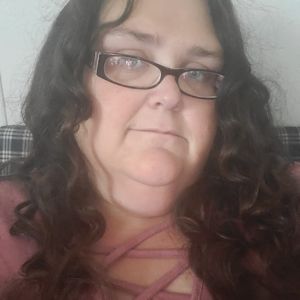 Meet your Posher, Marion